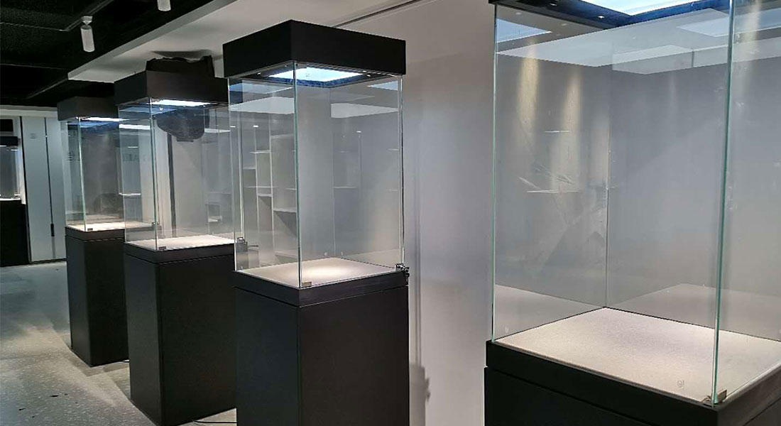 博物(wù)館展櫃 珠寶展櫃 鐵(tiě)藝櫃 獨立櫃 文(wén)物(wù)展櫃 模塊化(huà)展櫃
